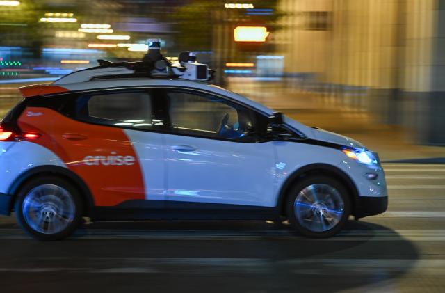 SAN FRANCISCO, CA, UNITED STATES - JULY 24: A Cruise, which is a driverless robot taxi, is seen during operation in San Francisco, California, USA on July 24, 2023. The self-driving service of âCruiseâ, the autonomous vehicle company owned by General Motor, is thought to be a step towards wider commercial deployment of a long-promised autonomous alternative to ride-hailing services such as Uber or Lyft in the US. (Photo by Tayfun Coskun/Anadolu Agency via Getty Images)